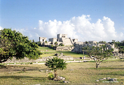 Ancient Tulum (c) K. Busch