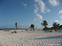 The beach is Tulums main attraction (c) K. Busch